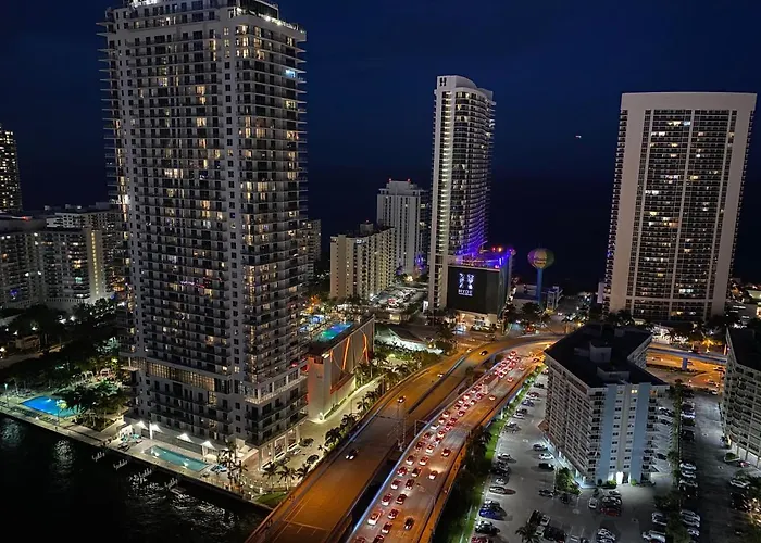 Beachwalk 1B 1B Incredible View Apartment 14 A
